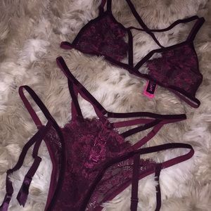 La Senza Velvet Lingerie